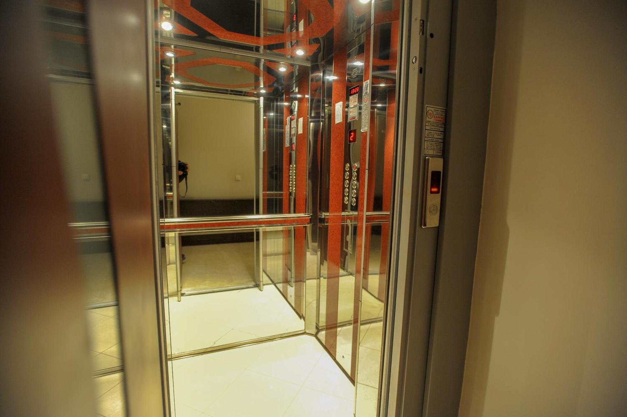 Cozy Gold Appartment#Free Parking# Солун Екстериор снимка